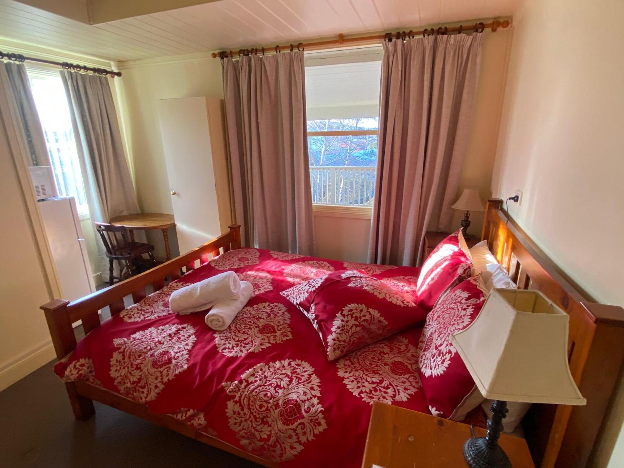 Ellstanmor Guesthouse Кума Экстерьер фото